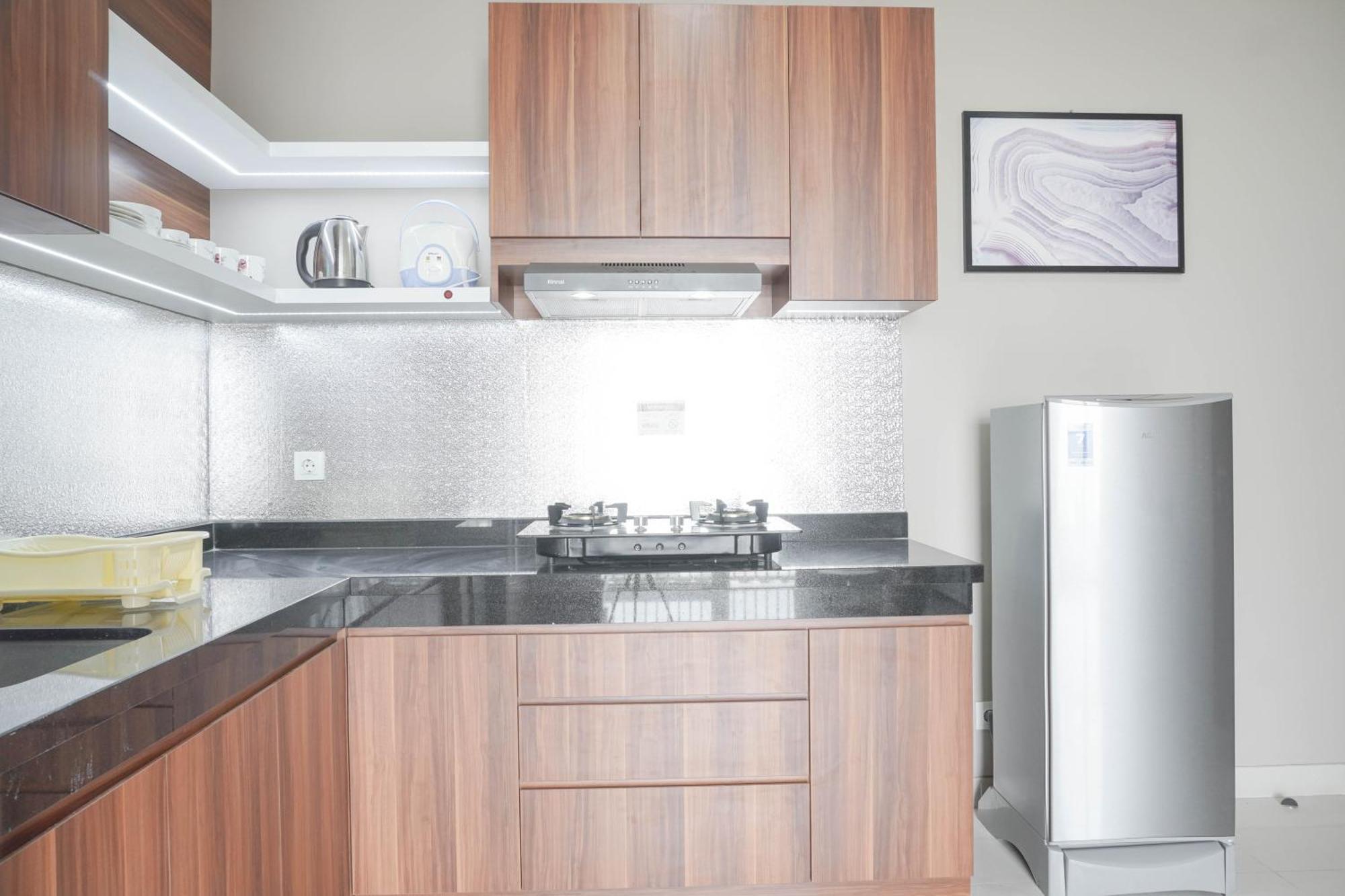 And Fancy 1br At Ciputra International By Travelio *